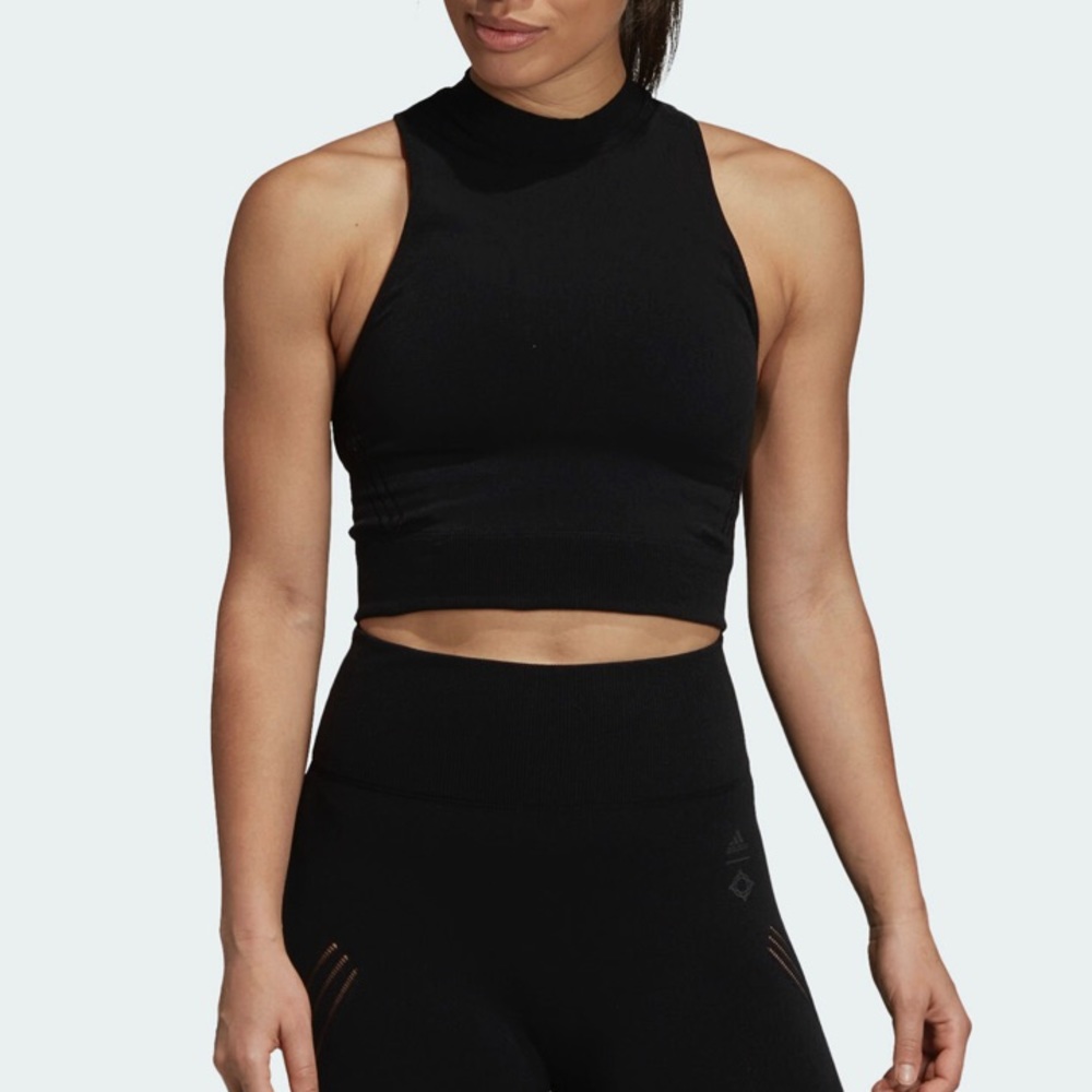 Adidas wanderlust workout tee